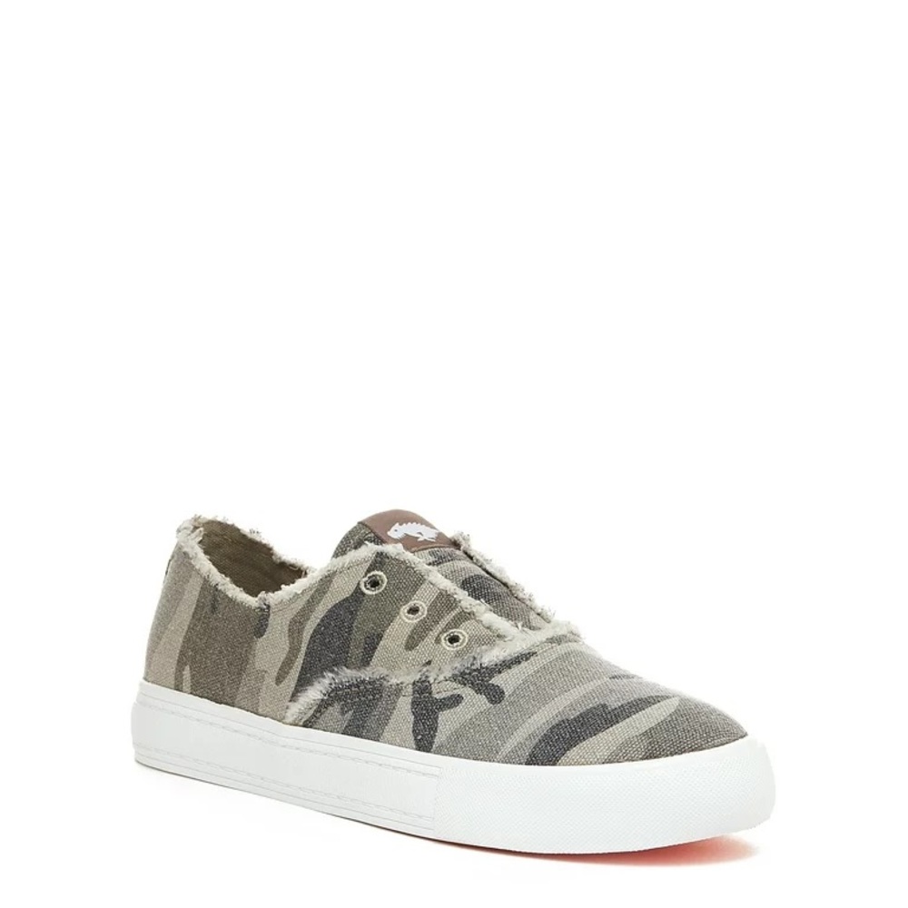 ✨MUST GO!! BUNDLE 3/$20✨ ROCKET DOG | ‘Afina’ Camo Print Slip-On Sneakers